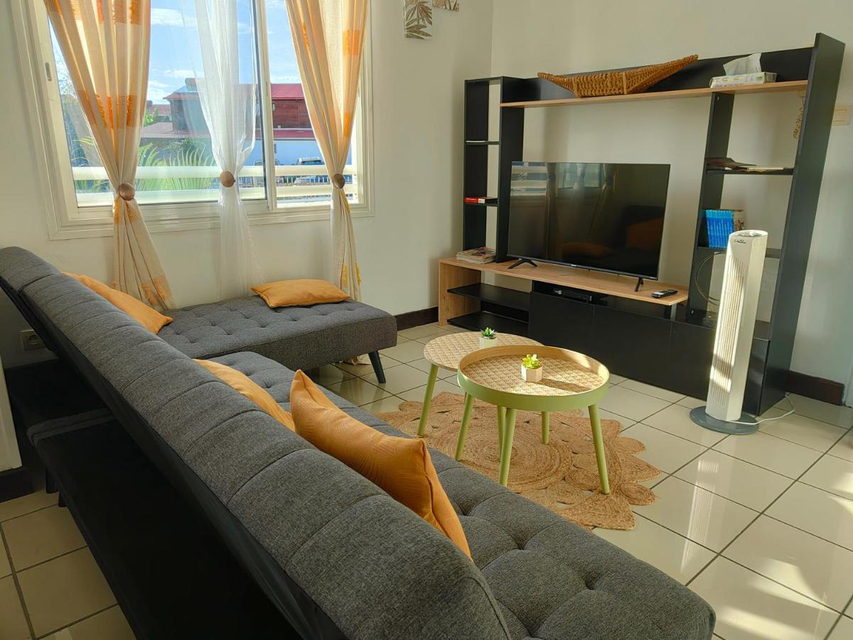 Appartement T2 - Sainte-Marie - 10 Min De L'Aeroport Eksteriør bilde